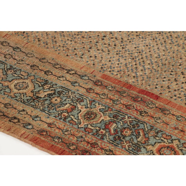 Textile Antique Persian Ziegler Mahal Rug With Pointillism in Earth Tones - Rug & Kilim For Sale - Image 7 of 10