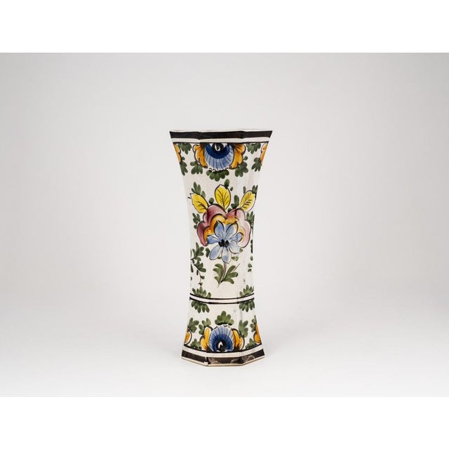Vintage Polychrome Garniture Set by Oud Delft, 1940s, Set of 3 For Sale - Image 17 of 18