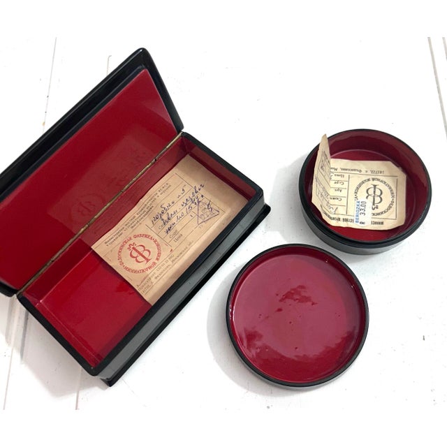 Pair of Hand Painted Vintage Lacquer Boxes For Sale - Image 4 of 12