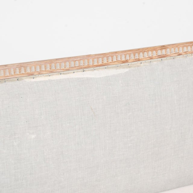 19th Century Swedish Original White Painted Pine Gustavian Bench For Sale - Image 4 of 17
