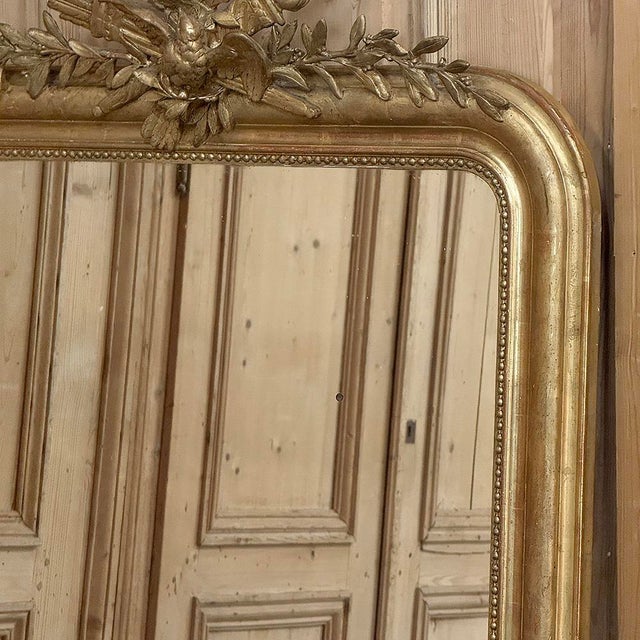 19th Century French Louis XVI Giltwood Mirror With Lovebirds For Sale - Image 13 of 17