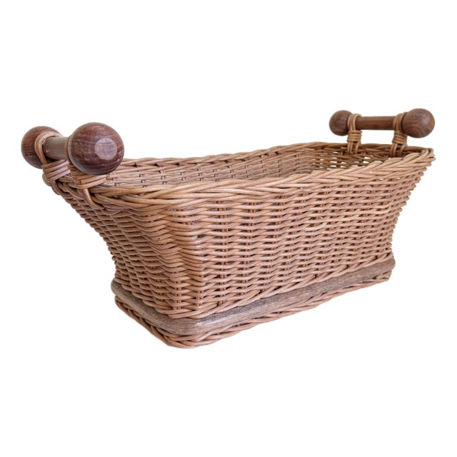 French Boulangerie Basket, Early to Mid-20th C For Sale
