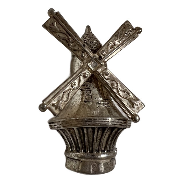 Vintage Sterling Silver Dutch Windmill Brooch With Articulated and Spin Sails by Lang Jewelry (Circa 1940s – 1950s) For Sale