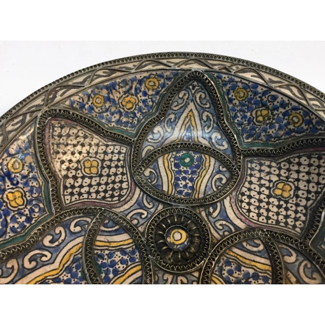 Metal Moroccan Ceramic Plate Adorned With Silver Filigree For Sale - Image 7 of 12