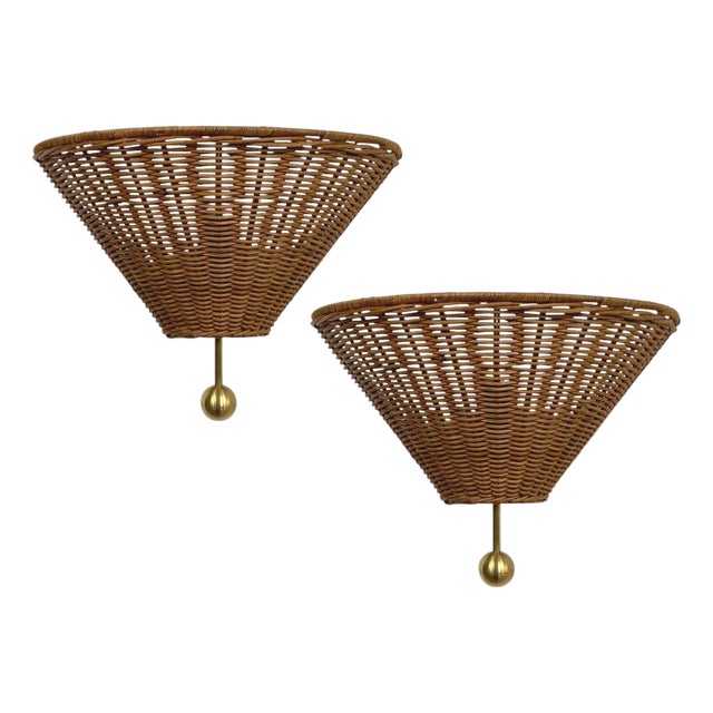 Mid-Century Rattan and Brass Wall Lights, Austria, 1960s, Set of 2 For Sale