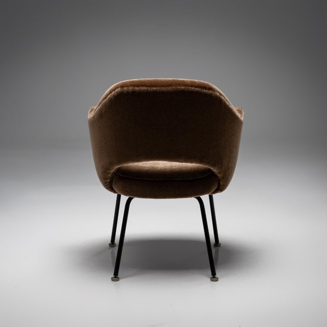 1960s Model 71 Dining Chair in Deep Brown Mohair by Eero Saarinen for Knoll, 1960s For Sale - Image 5 of 13