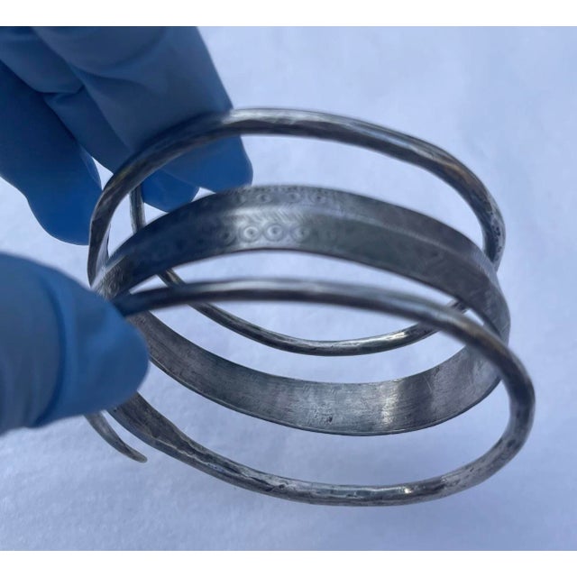 Metal 1980s Hmong Hill Tribe Sterling Silver Triple Wrap Bracelet For Sale - Image 7 of 12