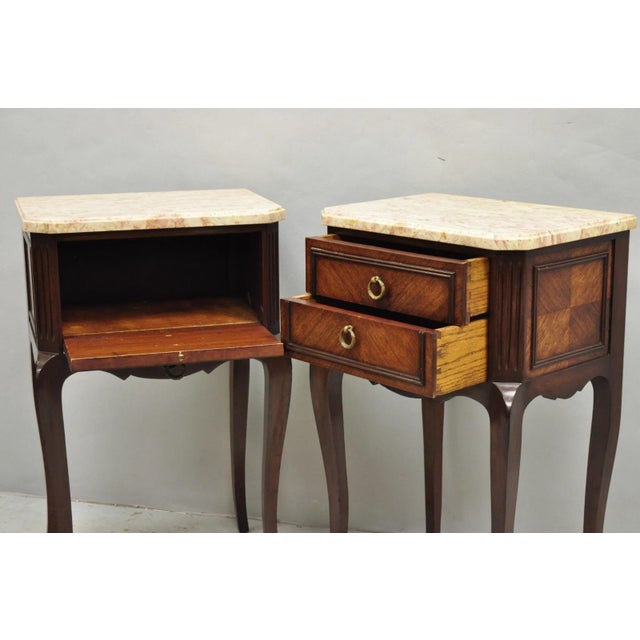 Vintage French Louis XV Style Pink Marble Top Mahogany Nighstand Table - A Pair For Sale - Image 10 of 15