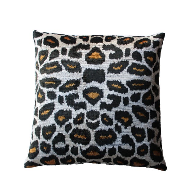 Black Boho Chic Silk Velvet Ikat Pillow Cover Bohemian Pillow Cover For Sale - Image 8 of 8