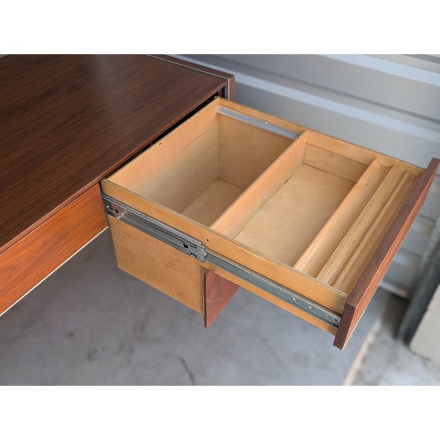 Mid Century Modern Walnut Writing Desk by Glenn of California, C1960s For Sale - Image 13 of 16
