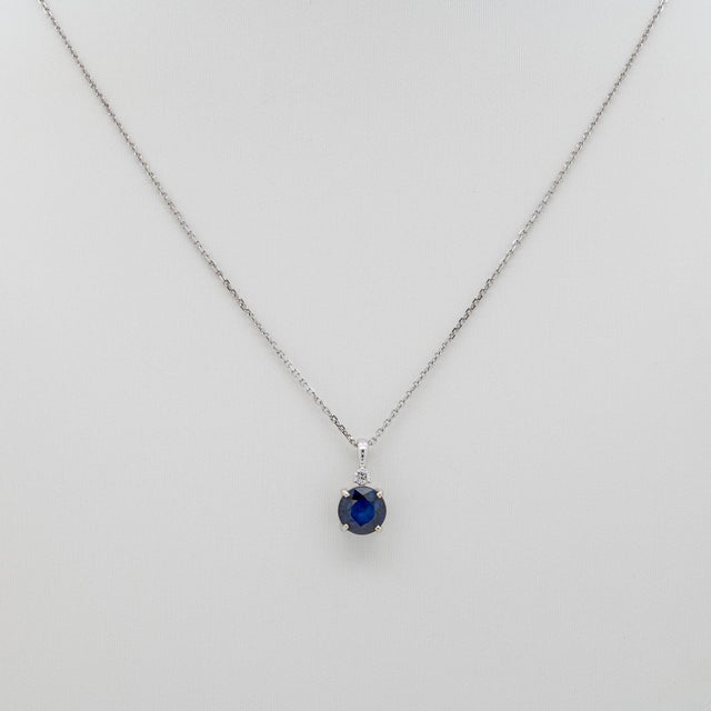 Minimalist Blue Sapphire Pendant With Earth Mined Diamond Accent: Solid 14k Gold For Sale - Image 4 of 8