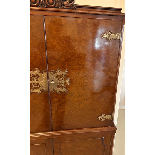 Vintage Burr Walnut Cocktail Drinks Cabinet, 1920 For Sale - Image 14 of 17