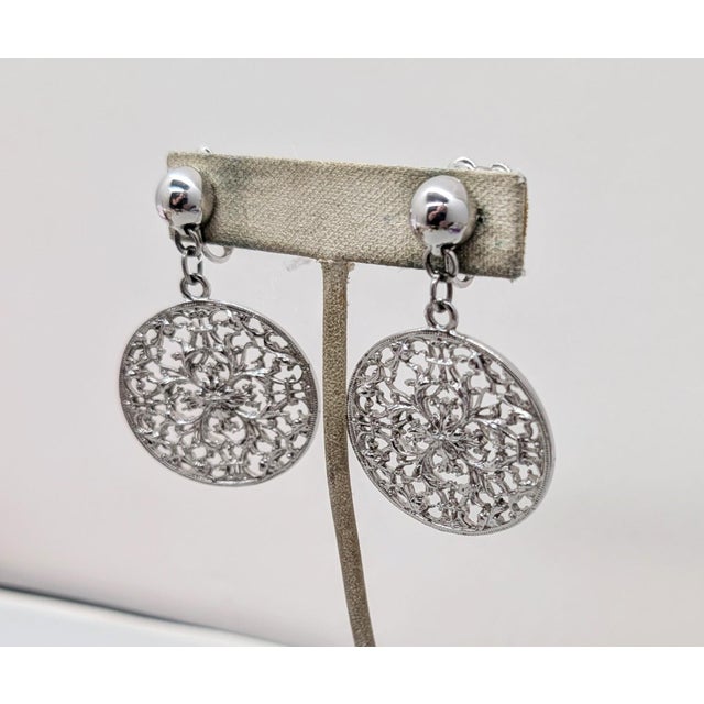 Vintage C1973 Signed Napier Rhodium Plated Openwork Drop Clip Earrings-2 Pieces For Sale In Philadelphia - Image 6 of 8