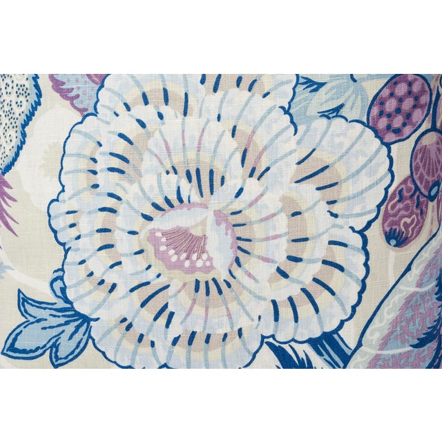 Schumacher Schumacher Zanzibar Linen Print Double-Sided Pillow in Hyacinth For Sale - Image 4 of 7
