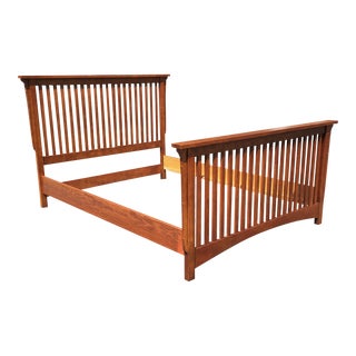 Late 20th Century Bassett Mission Style Queen Bed Frame For Sale