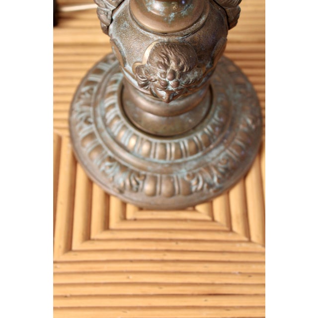Green Art Deco Neoclassical Bronze Table Lamp, France, Early 20th Century For Sale - Image 8 of 11
