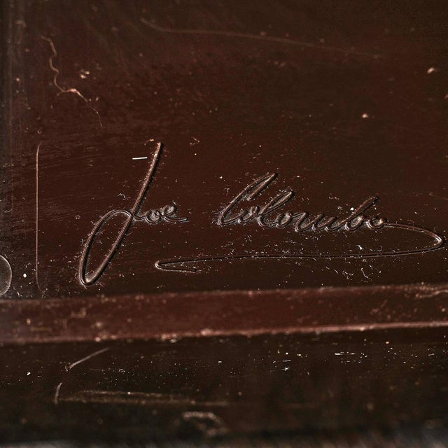 Present several imperfections highlighted by the height photos: 53 Width: 43 Depth: 41