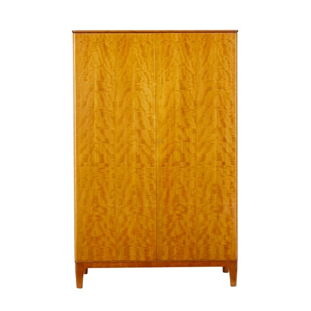 Wood Mid-Century Birch Wardrobe by Oscar Nilsson for Nordiska Kompaniet, 1939 For Sale - Image 7 of 14
