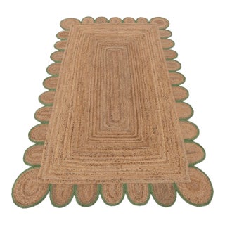 Olive Green Scallop Edge Jute Rug 5x7 Ft. For Sale