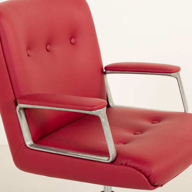 Office Chair by Osvaldo Borsani for Tecno, 1970s For Sale - Image 16 of 17
