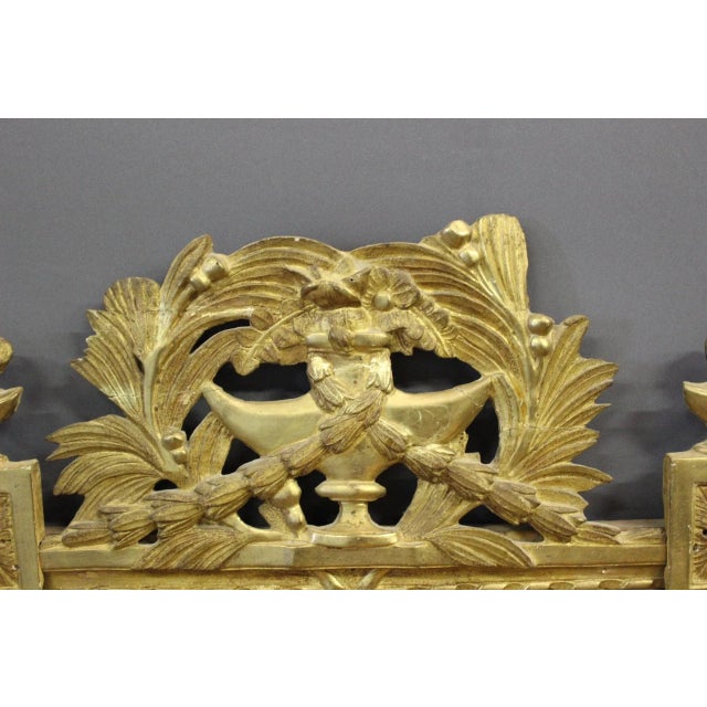 Louis XVI Mirror in Gilded Wood, 18th Century For Sale - Image 4 of 15