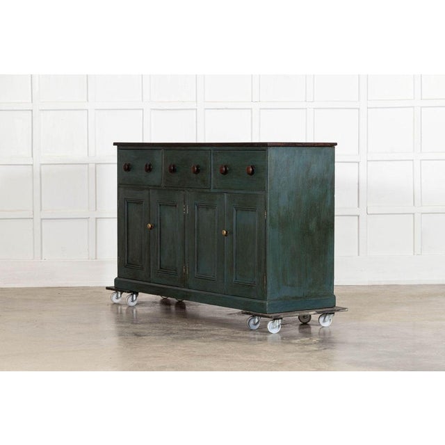 Late 19th Century English Painted Pine Dresser Base, 1880s For Sale - Image 5 of 18