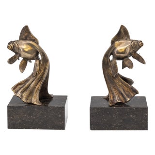 Art Deco Bronze Fancy Goldfish Bookends by Georges Raoul Garreau, 1920s, Set of 2 For Sale