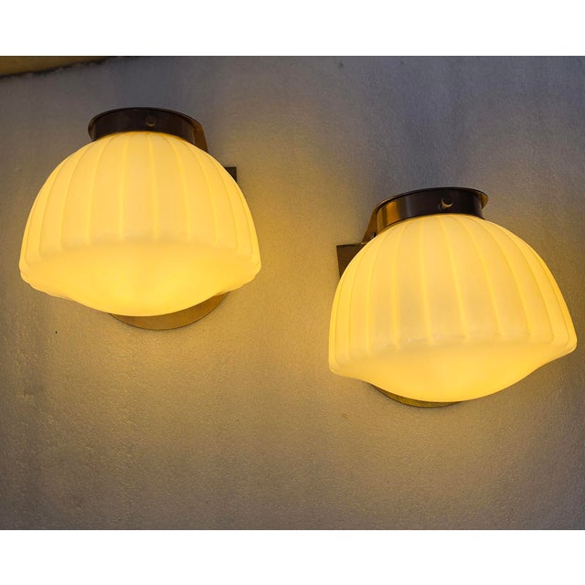 1940s Pair Vintage Art Deco Light Old Lamp Wall Sconces Fixture Brass & Ribbed Cream Milk Glass Shade Lamp Ship Light For Sale - Image 5 of 8