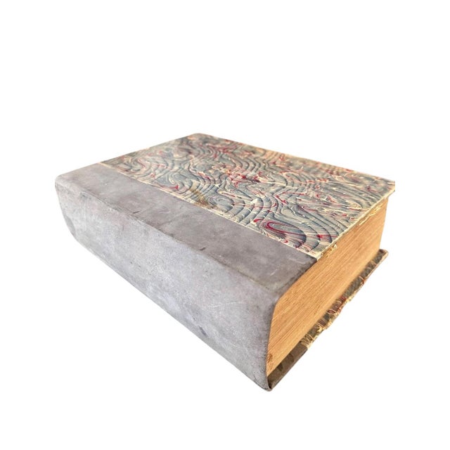 Antique 1920 Larousse Médical Illustré, French Medical Encyclopedia, Book, Antiquarian For Sale - Image 4 of 9