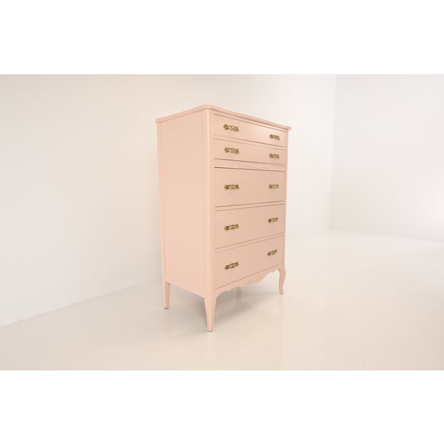 This elegant 5-drawer tall chest by West Michigan Furniture Co. of Holland, Michigan showcases classic Louis XV styling...