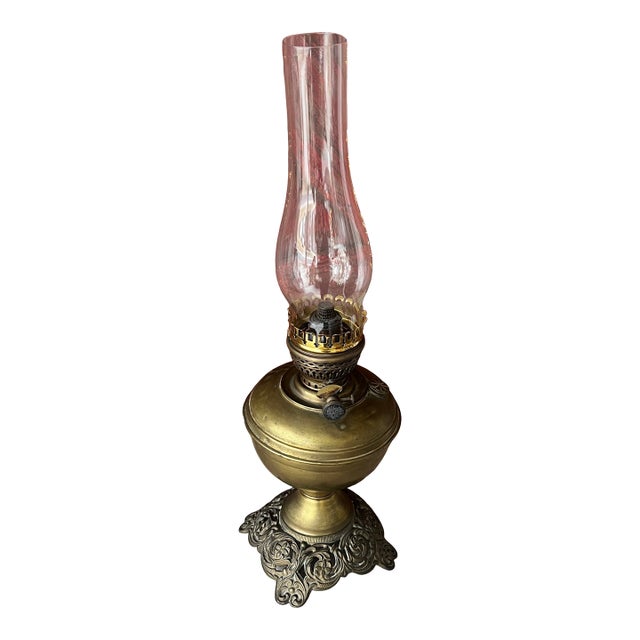 1900s Victorian Brass Oil Lamp With Ornate Base & Clear Glass Chimney For Sale
