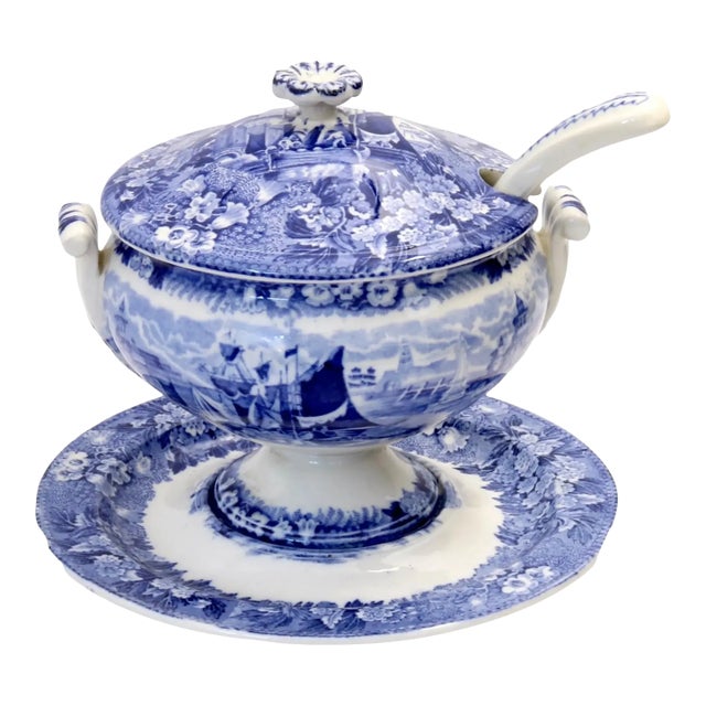 Antique Wedgwood "Ferrara" Transferware Sauce Tureen W/ Original Ladle For Sale