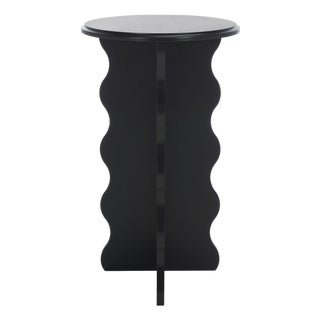 Lilith Wavy Accent Table in Matte Black For Sale
