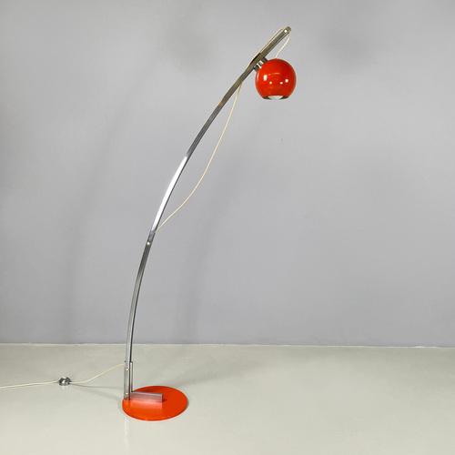 Italian Space Age Adjustable Floor Lamp in Metal and Orange Metal, 1970s For Sale - Image 4 of 17