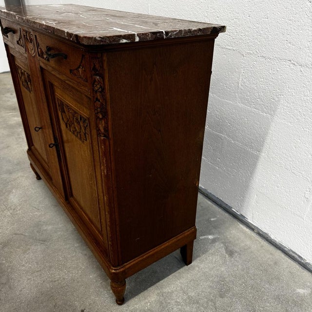 1920s Art Deco Buffet in Oak and Royal Red Marble, 1920s For Sale - Image 5 of 14