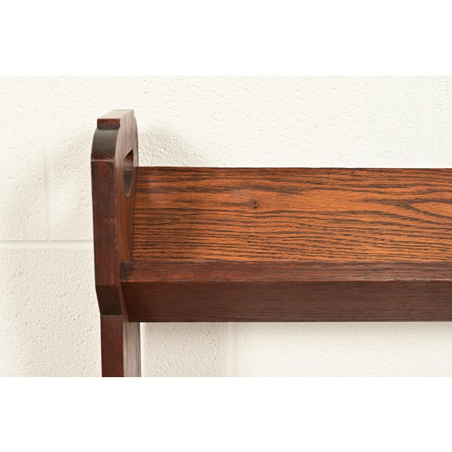 Early 20th Century Limbert Style Antique Mission Oak Arts & Crafts Cutout Book Trough or Magazine Stand, Circa 1910 For Sale - Image 5 of 12