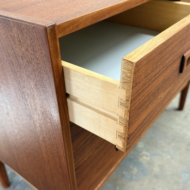 Wood Danish Modern Teak 6 Drawer Low Dresser, Circa 1960s For Sale - Image 7 of 8