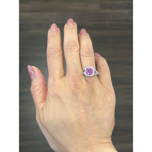 3.18 Ct Natural Pink Sapphire & Diamond Ring Size 6.5 For Sale In Chicago - Image 6 of 6