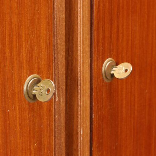 Vintage Cabinet in Mahogany Veneer, 1960s For Sale - Image 10 of 13
