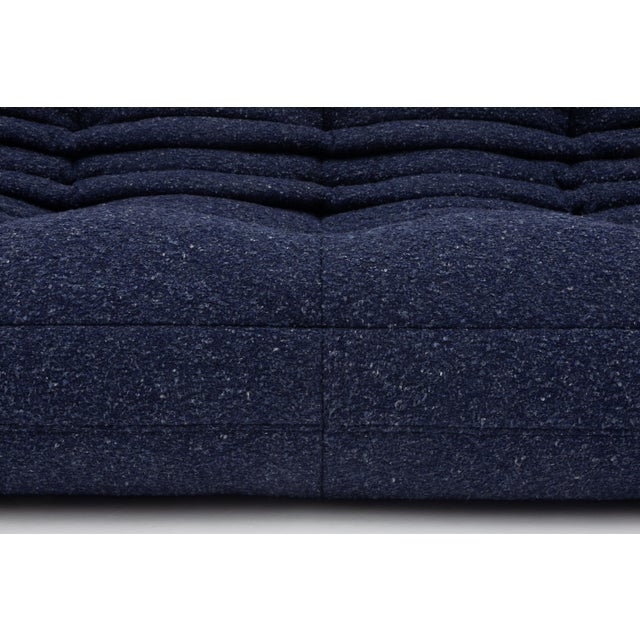 Restored Ligne Roset Togo 3-Seater in Indigo Grain Bouclé - Vintage European Original For Sale - Image 14 of 17