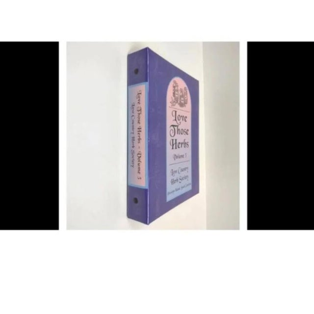 2003 Low Country Herb Society Recipes Vintage 3-Ring Binder Cookbook – 184 Pages For Sale In New York - Image 6 of 6