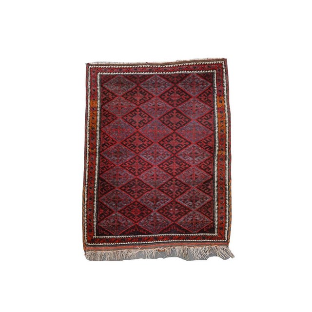 This nice oriental style rug in mainly shades of red and gray and a beautiful motif 150x100cm. Description Let your home...