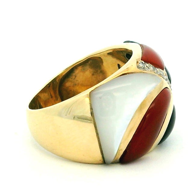 Brick Red 1990s Italian 14k Gold Mother-of-Pearl, Carnelian, Onyx & Diamond Statement Ring, Size 6.5 For Sale - Image 8 of 13
