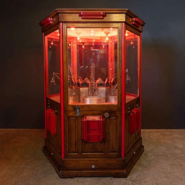 Vintage English Art Deco Crane Claw Arcade Machine, 1930 For Sale - Image 4 of 18