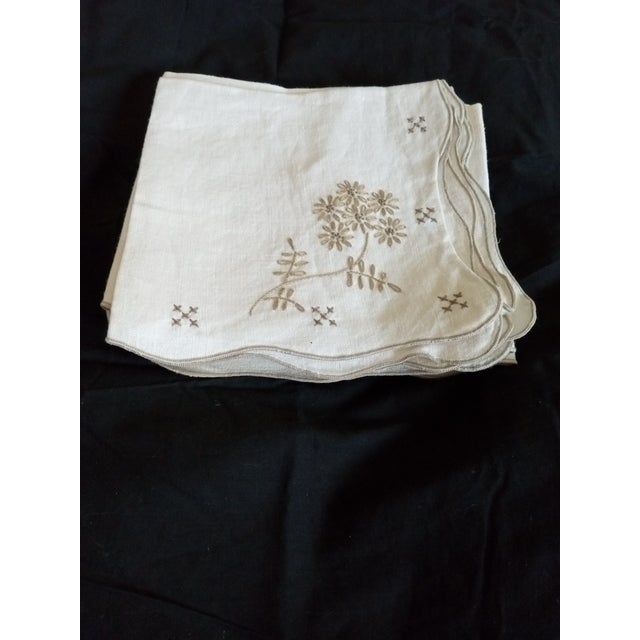 1980s Square Hand Embroidered Beige Linen Napkins- Set of 8 For Sale - Image 4 of 5