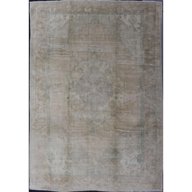 Light Color Oushak Vintage Rug With Pastel Colors in Tan, Green, Butter Yellow and Taupe For Sale - Image 13 of 13