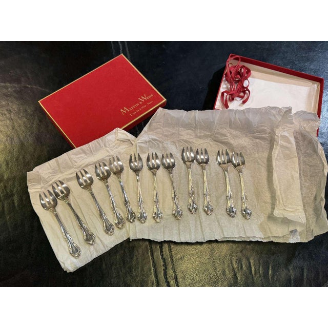 Mappin and Webb set of 12 silver-plated oyster forks, Russell pattern - L=12cm This piece has an attribution mark, I am...