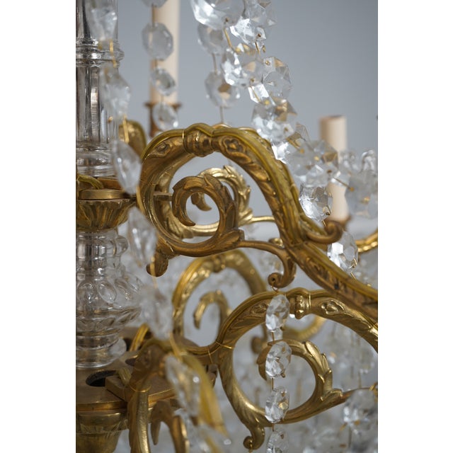 1980s French Style Crystal & Brass 12 Arm Chandelier For Sale - Image 11 of 12