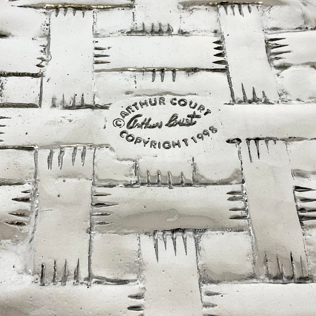 1998 Vintage Hollywood Regency Arthur Court Faux Wicker Basket Serving Bowl. For Sale - Image 9 of 12