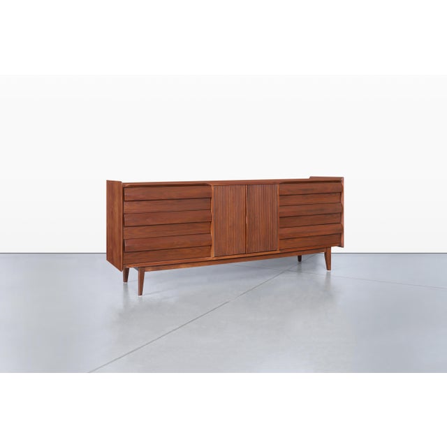 1960s Vintage “1st Edition” Walnut Dresser by Lane For Sale - Image 5 of 14
